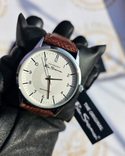 Leather Strap Watch with white dial