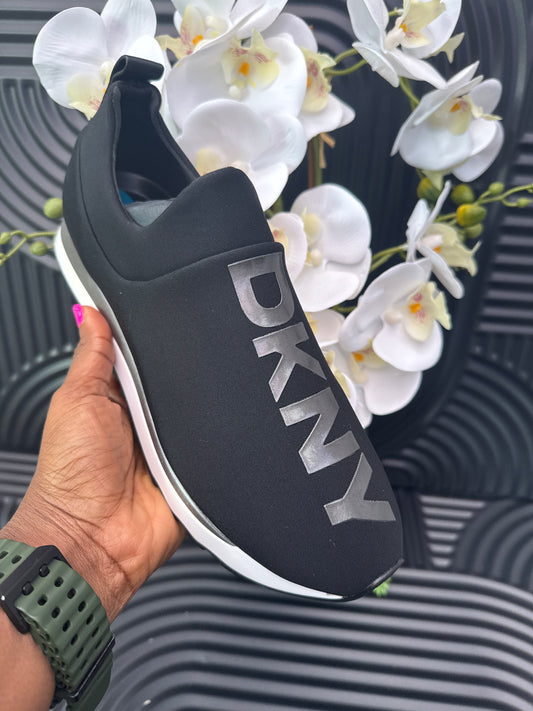 Slip on sneakers