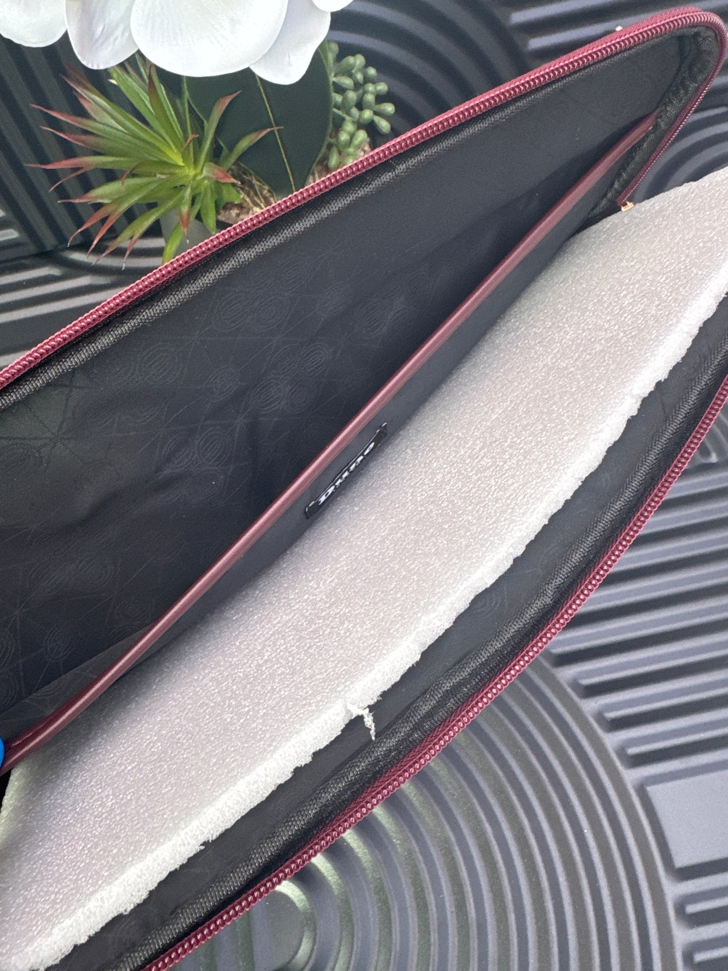 DUNE Quilted Laptop Sleeve