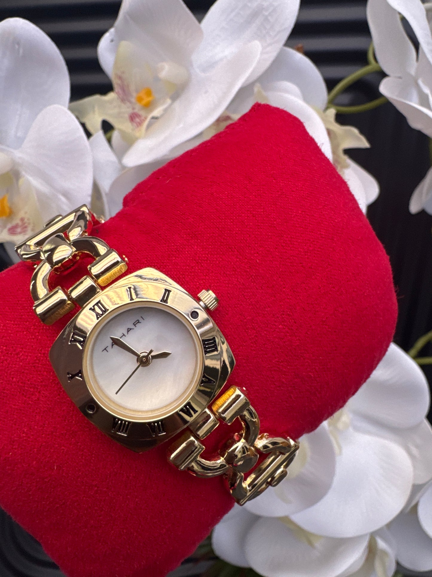 Gold Tone Chain Strap Watch