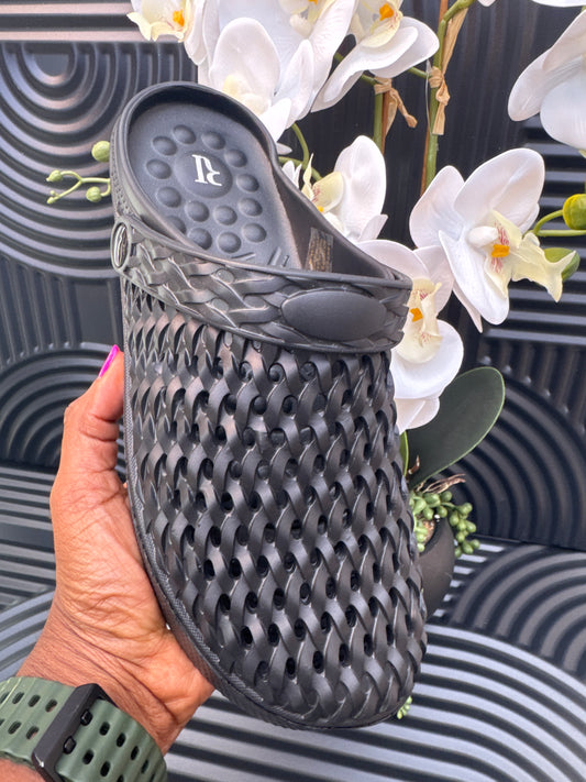 River Island Unisex slip on crocs