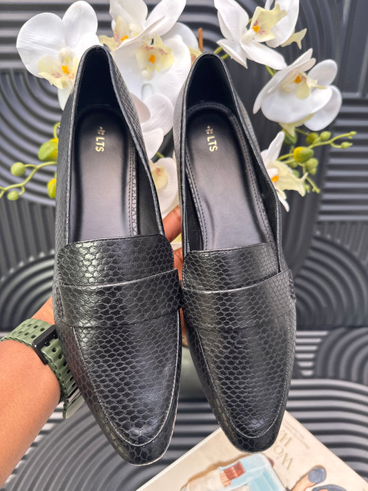 Flat loafers for Ladies