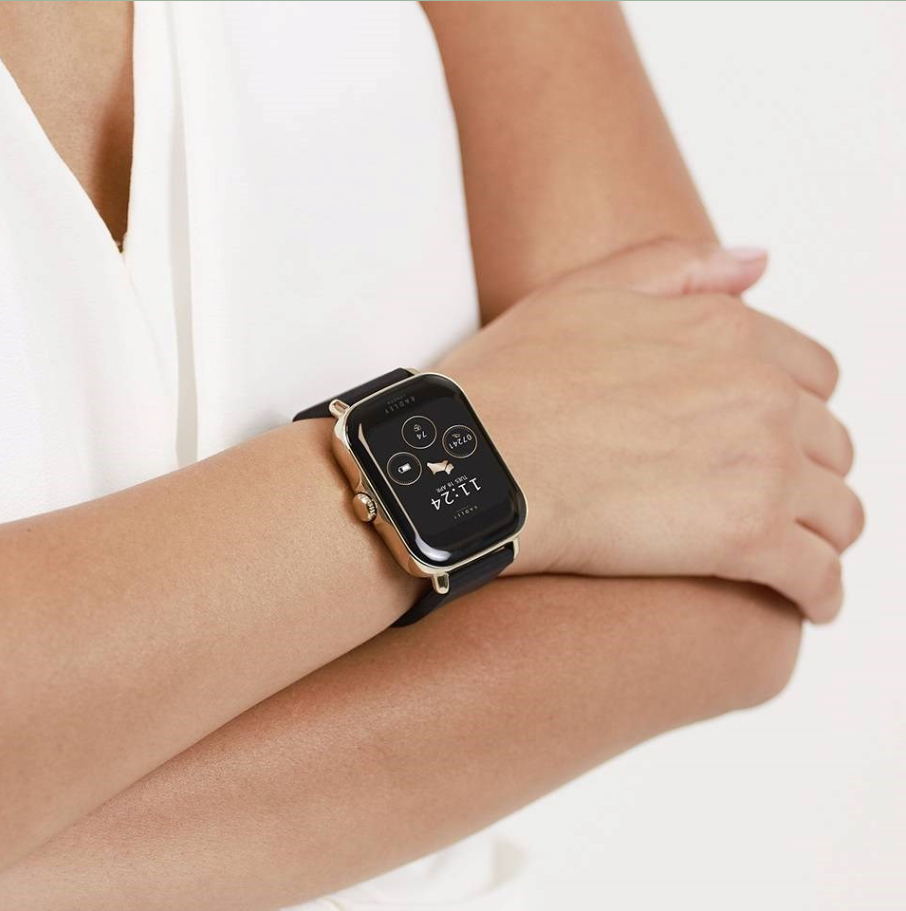 Smart Watch with Interchangeable Strap