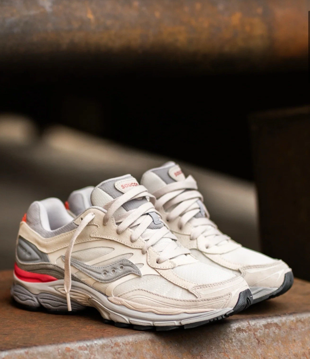 Saucony Omni 9 Unisex Trainers - Authentic Retail Product