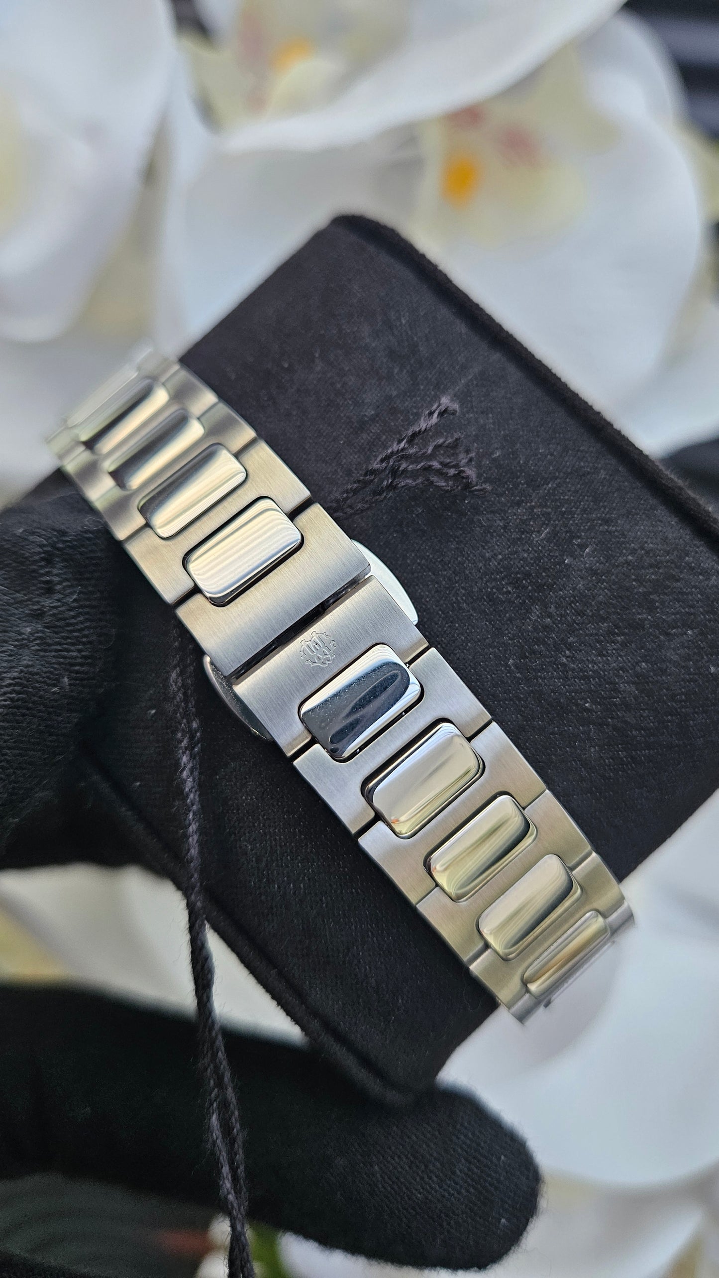Roberto Cavalli Women's Watch with Silver Metal Bracelet