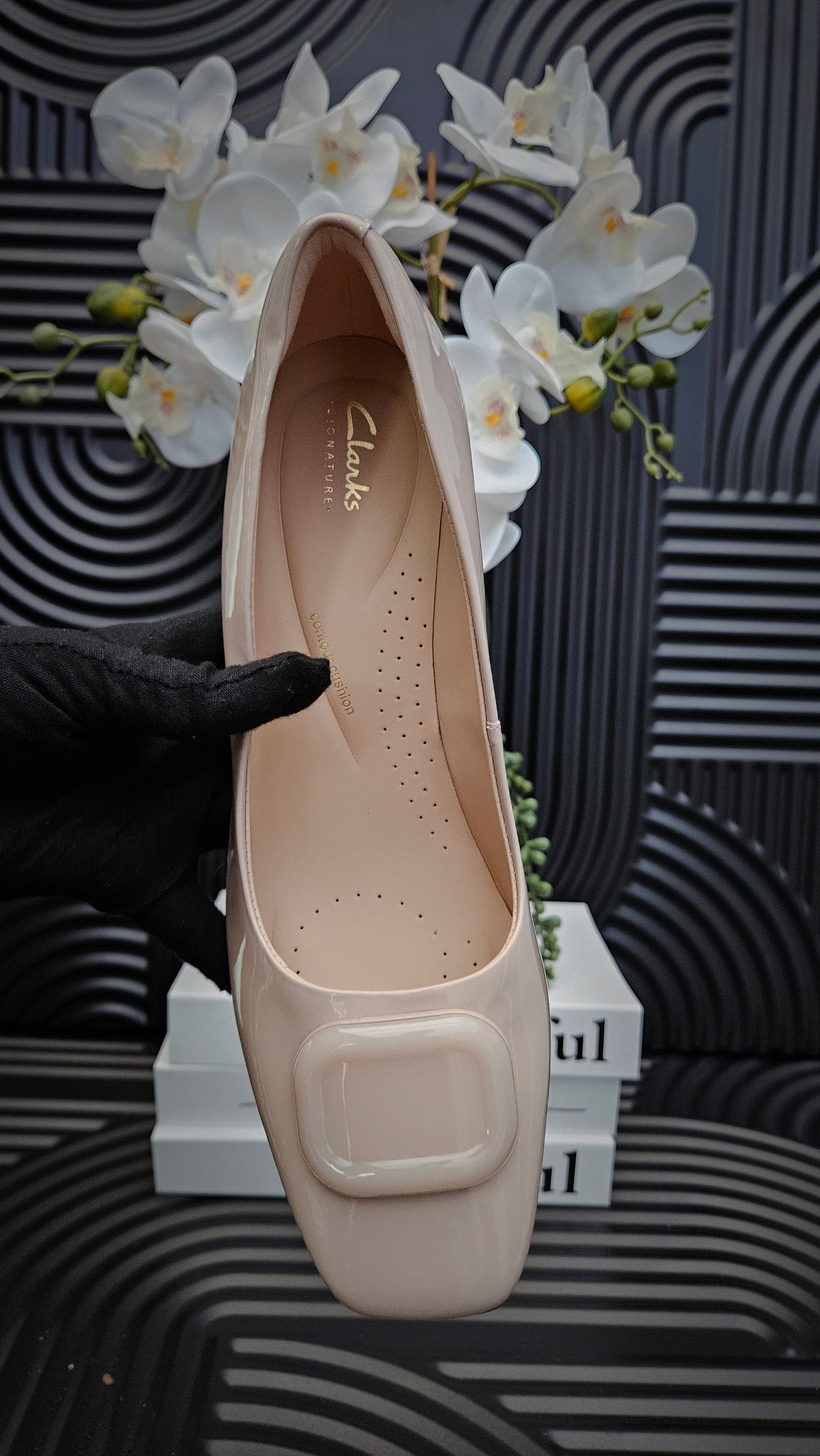 Nude Block heel Shoes for Ladies