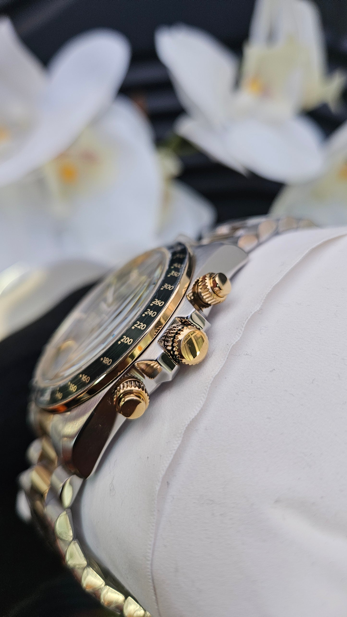 US Polo dual bracelet watch with green dial