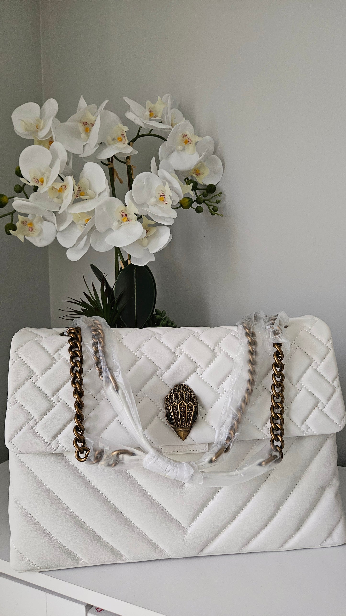 Kurt Geiger KG XXL Leather Bag -Authentic Retail Product