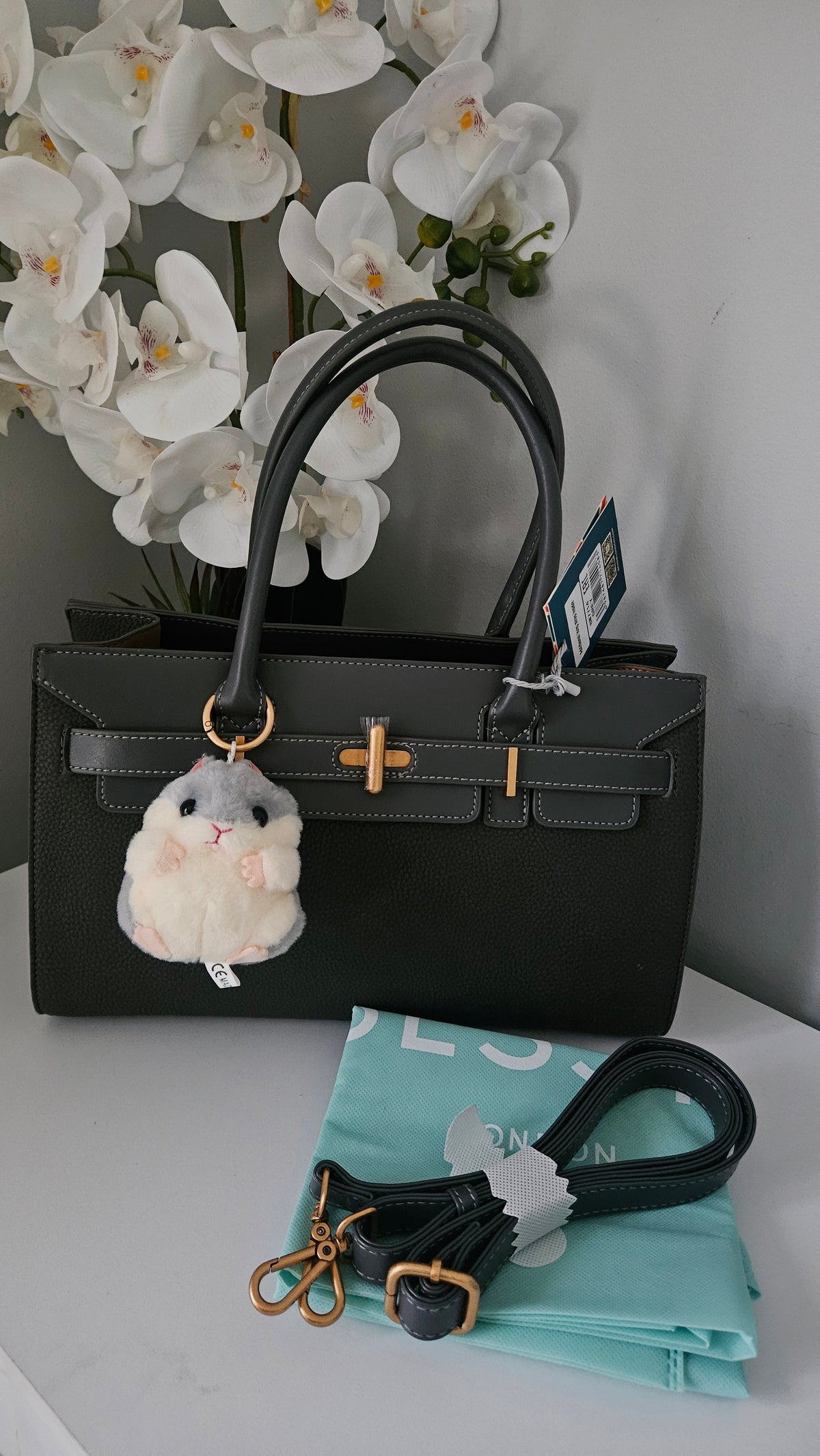 BESSIE Grey handbag with Long Strap