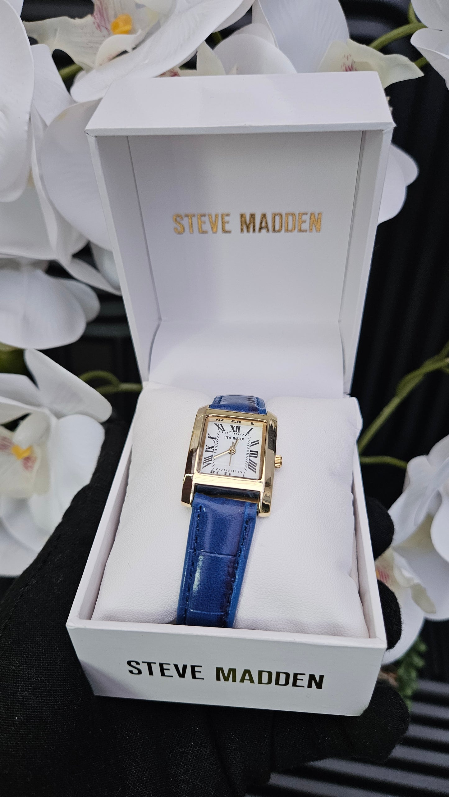 Steve Madden Blue Leather Strap Watch