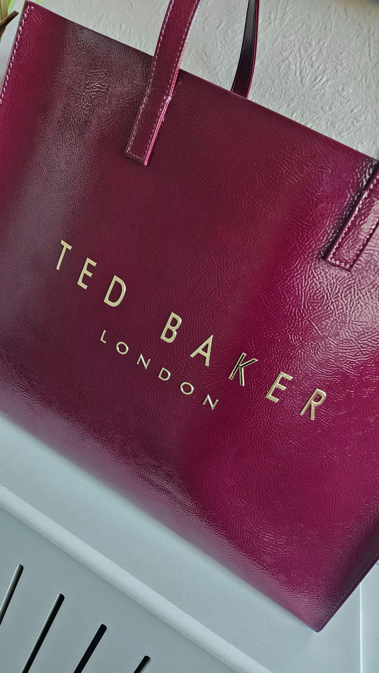 Ted Baker XL Bag in Burgundy