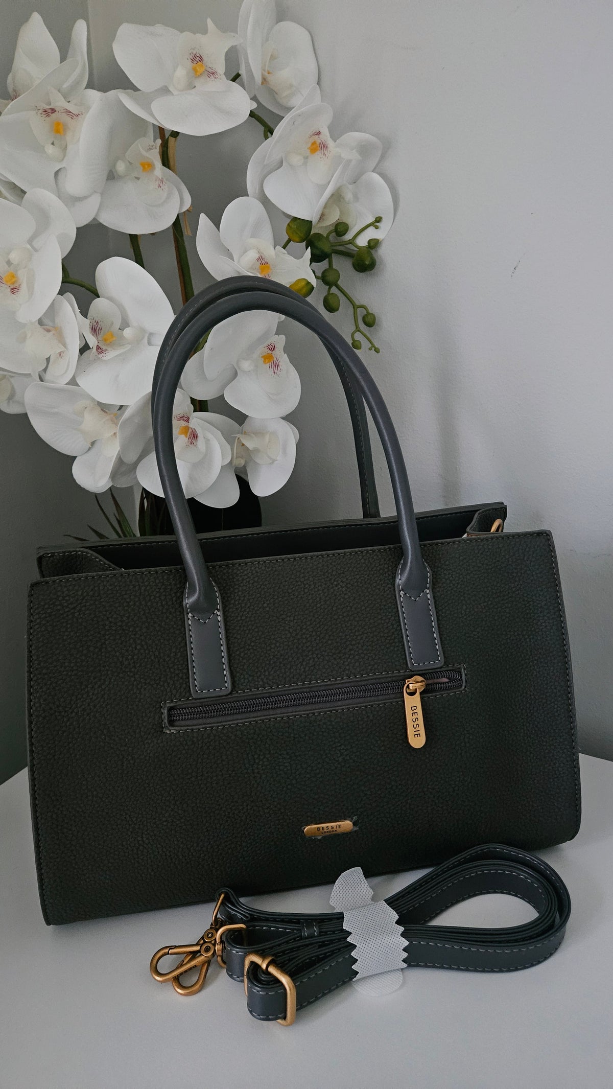 BESSIE Grey handbag with Long Strap