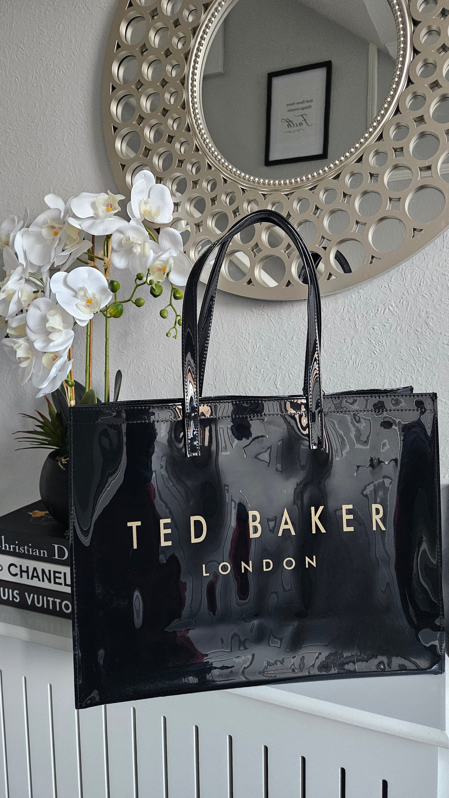 Ted Baker XL Patent Bag in Black