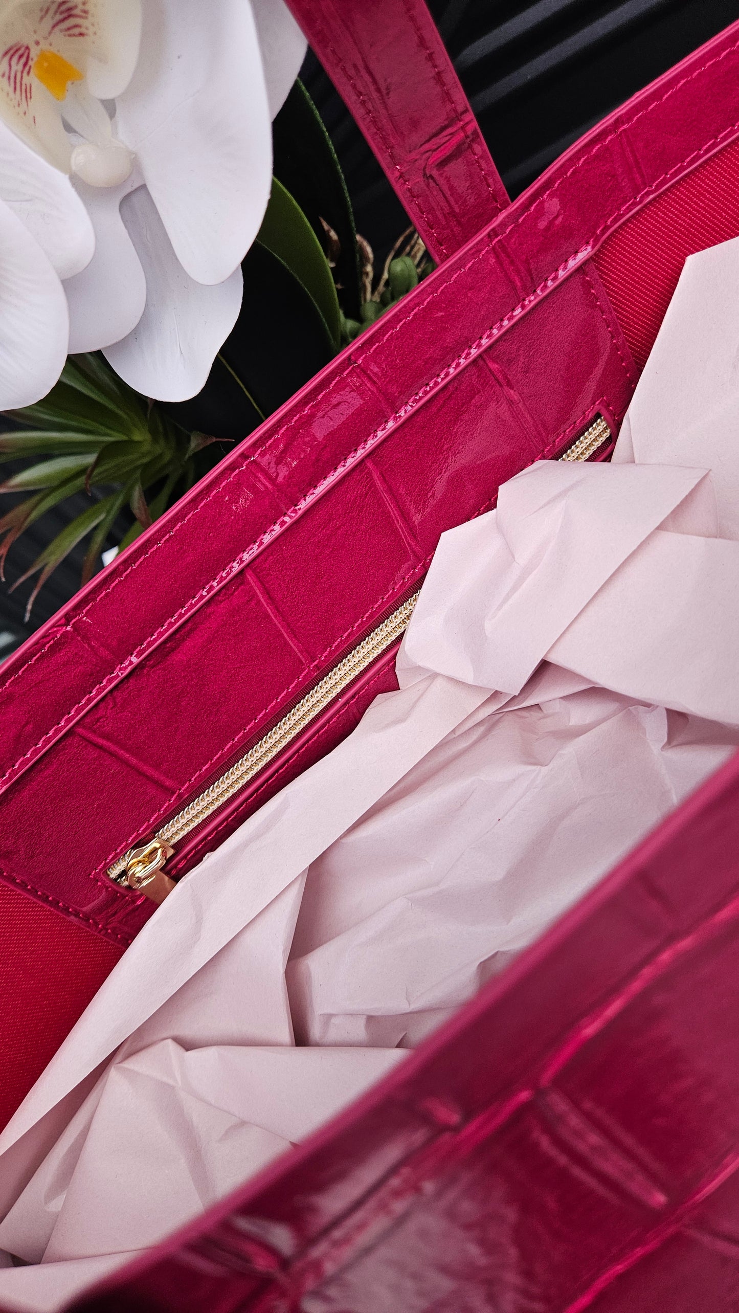 Ted Baker Croc Effect XL Icon Bag in Pink