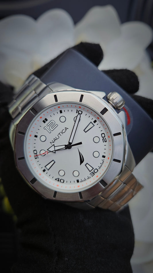 Nautica Men's Stainless Steel Bracelet Watch