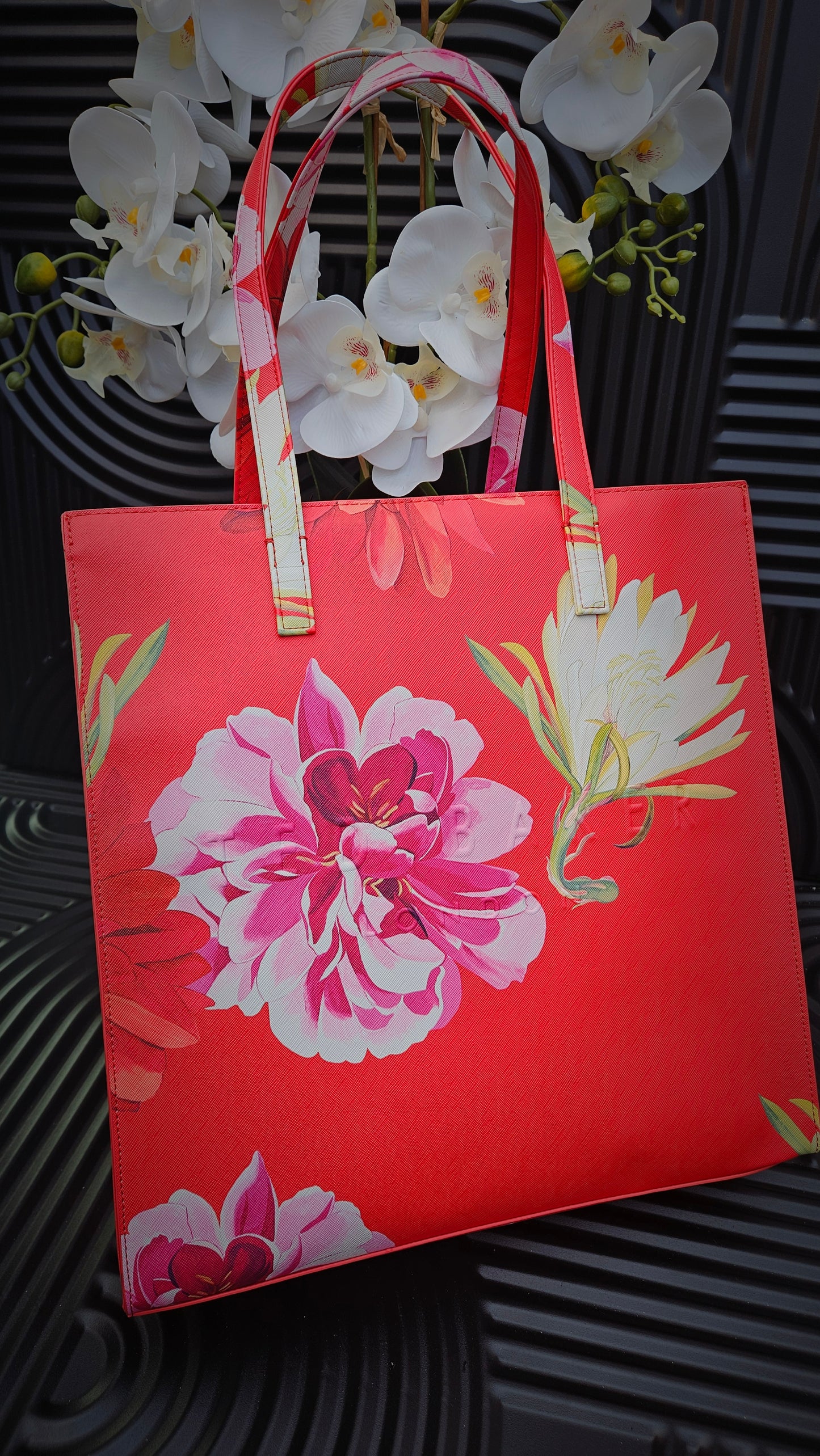 Ted Baker Medium/ Large Size Shopper Bag in Floral
