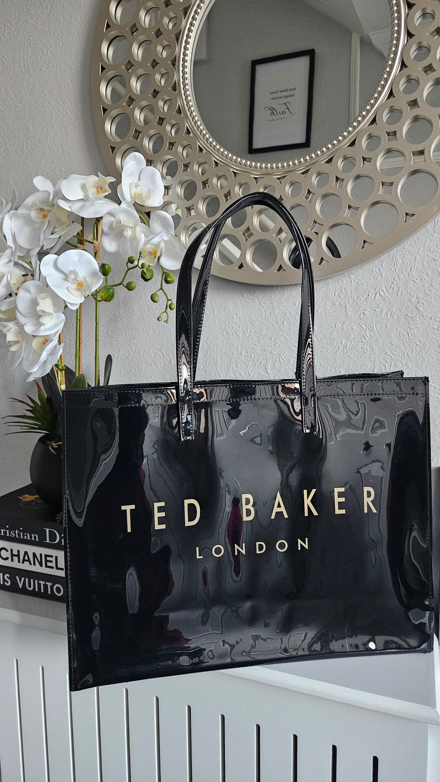 Ted Baker XL Patent Bag in Black