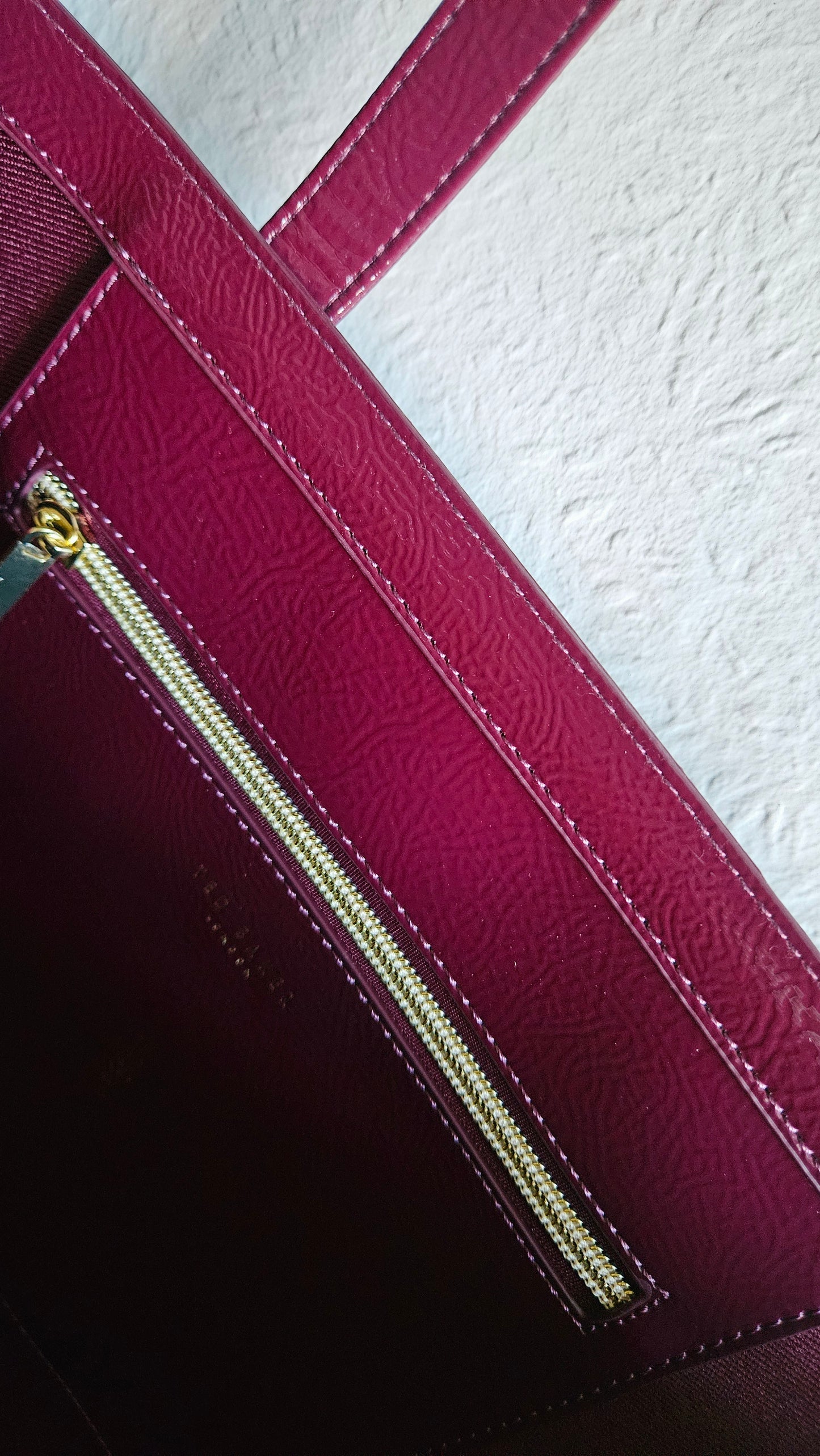 Ted Baker XL Bag in Burgundy