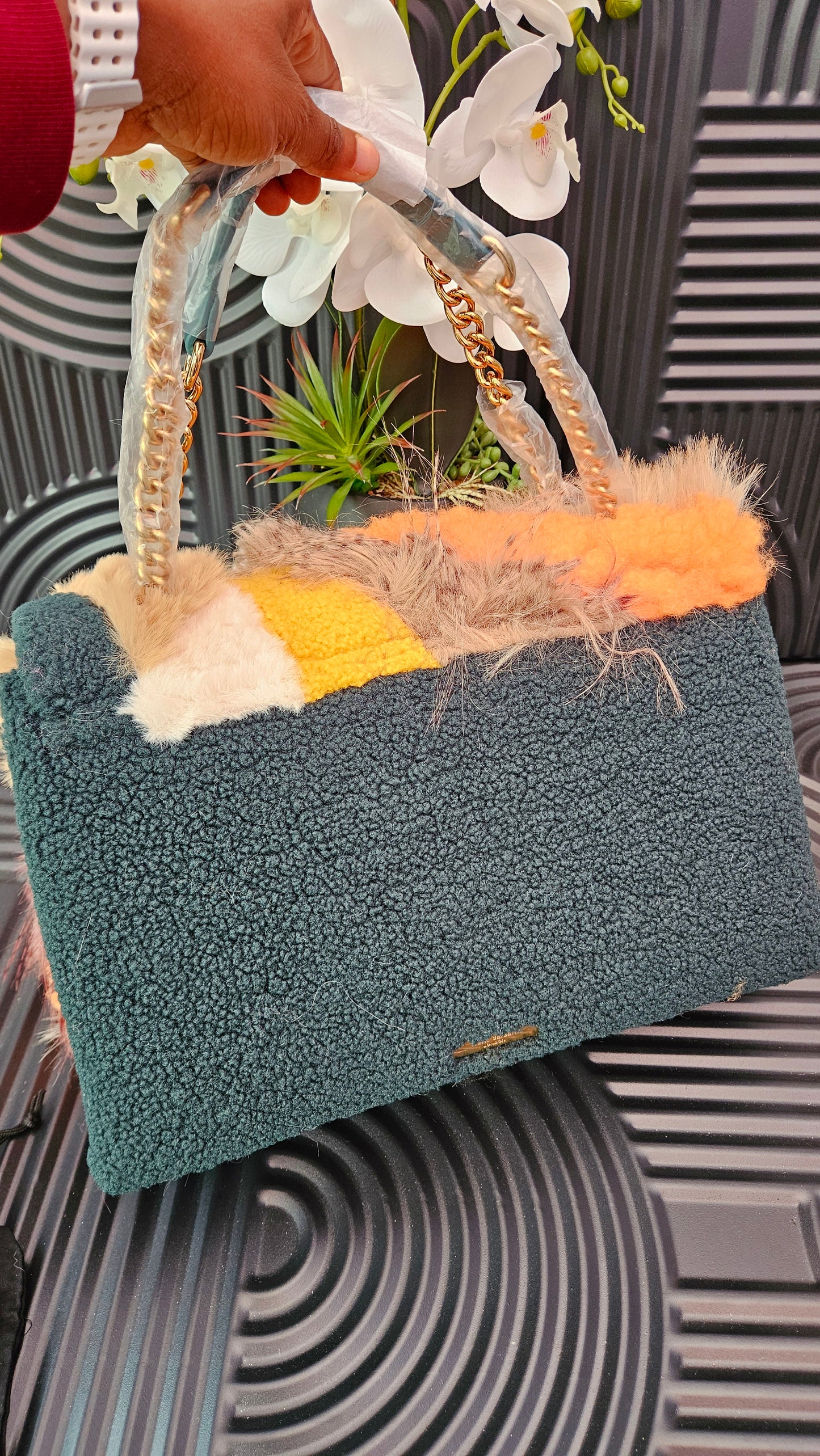 XXL Fur Detail Bag Kurt Geiger KG - Authentic Retail Product