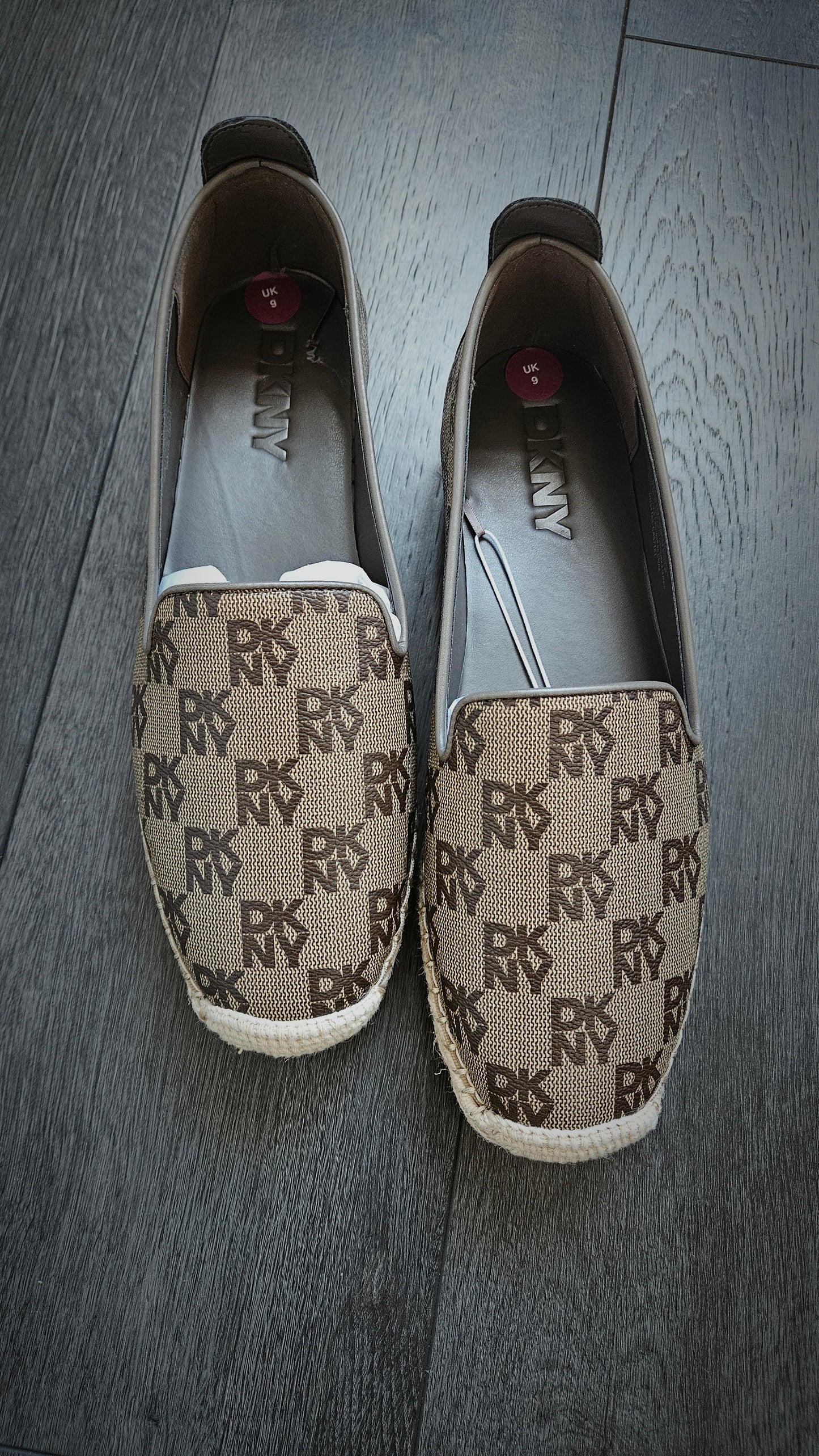 DKNY Brown Monogram Natural Trim Loafers - Authentic Retail Product